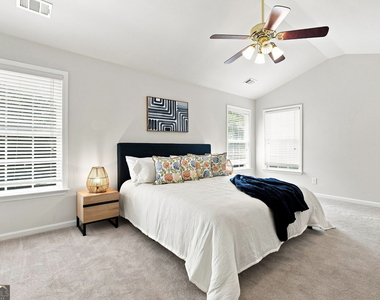 853 Van Briggle Path - Photo Thumbnail 18