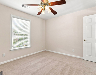 853 Van Briggle Path - Photo Thumbnail 27