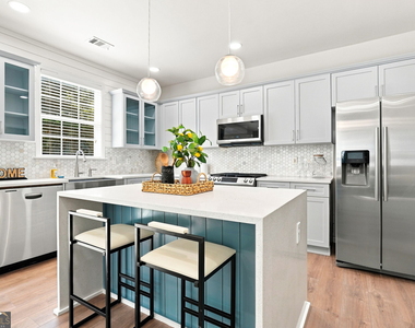 853 Van Briggle Path - Photo Thumbnail 12