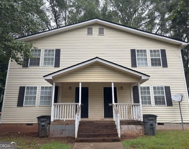 114 Lafayette Court - Photo Thumbnail 1