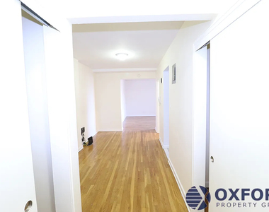 34-15 Parsons Boulevard - Photo Thumbnail 3