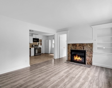 106 Mountain Ave - Photo Thumbnail 6