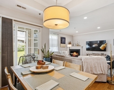 61 Taft Ln - Photo Thumbnail 4