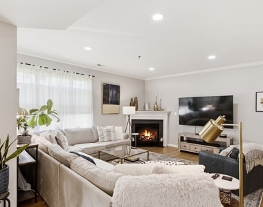 61 Taft Ln - Photo Thumbnail 2