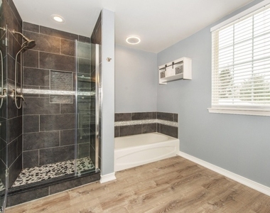2 Meadow Lakes Dr - Photo Thumbnail 11