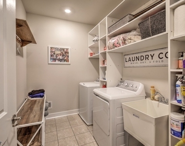 63 Gerhard Pl - Photo Thumbnail 13