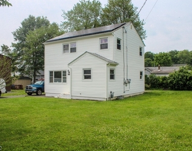 137 Centerton Dr - Photo Thumbnail 5