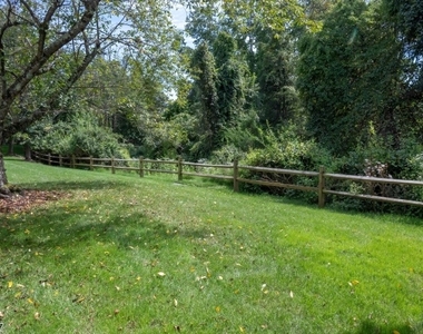 128 Arbor Way - Photo Thumbnail 23