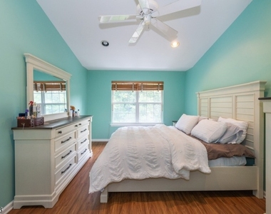3107 Scenic Ct - Photo Thumbnail 17