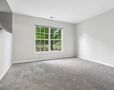 156 Old Farm Dr - Photo Thumbnail 23