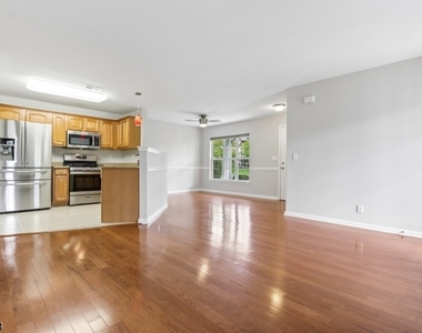 156 Old Farm Dr - Photo Thumbnail 10