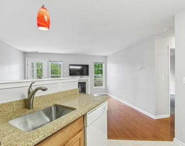 156 Old Farm Dr - Photo Thumbnail 18