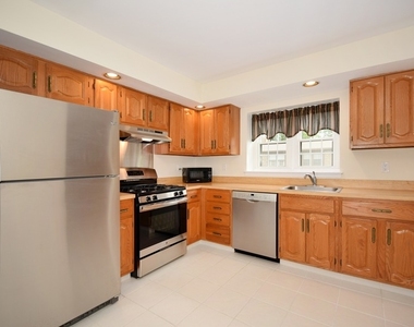 21 Heritage Dr - Photo Thumbnail 4