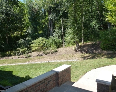 21 Heritage Dr - Photo Thumbnail 15