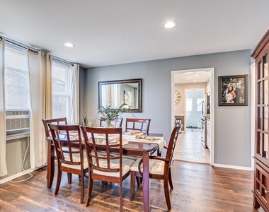 361 Rudolph Ave - Photo Thumbnail 8