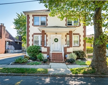 361 Rudolph Ave - Photo Thumbnail 1