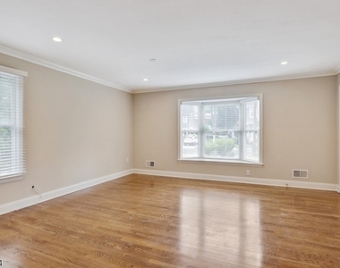 23 Ruthven Pl - Photo Thumbnail 1