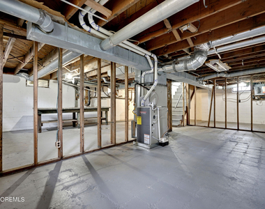 13 Swain Avenue - Photo Thumbnail 34