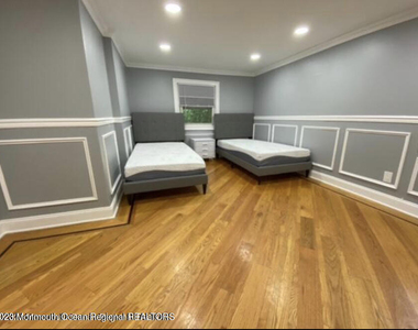 437 Redmond Avenue - Photo Thumbnail 10