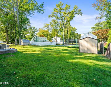 437 Redmond Avenue - Photo Thumbnail 25