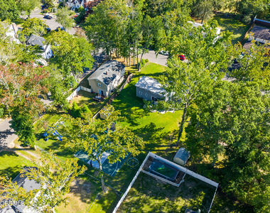 437 Redmond Avenue - Photo Thumbnail 17