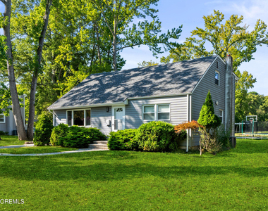 437 Redmond Avenue - Photo Thumbnail 1
