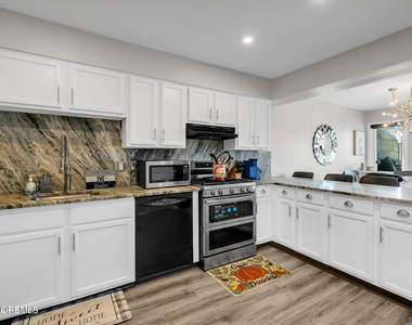 57 Bridgewaters Drive - Photo Thumbnail 3