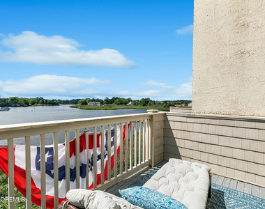 57 Bridgewaters Drive - Photo Thumbnail 37