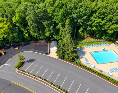 733 Snowdrop Court - Photo Thumbnail 20