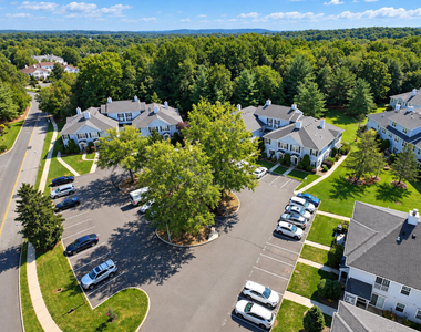 733 Snowdrop Court - Photo Thumbnail 18