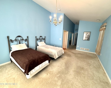 105 Golf View Drive - Photo Thumbnail 20
