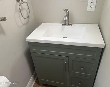 302 3rd Avenue - Photo Thumbnail 9