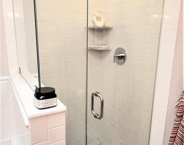 53 Essex Drive - Photo Thumbnail 10