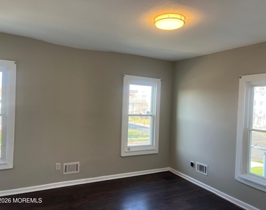 302 3rd Avenue - Photo Thumbnail 10