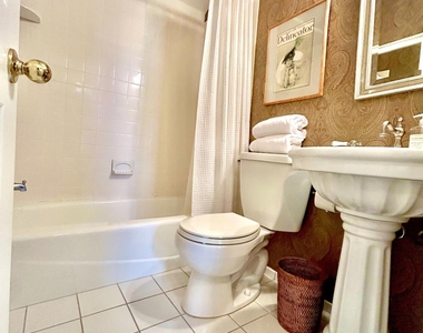 208 Passaic Avenue - Photo Thumbnail 10