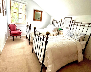 208 Passaic Avenue - Photo Thumbnail 12