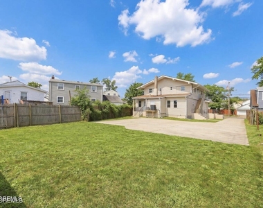 40 Twilight Avenue - Photo Thumbnail 13