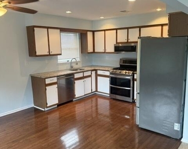 104 Curtis Avenue - Photo Thumbnail 6