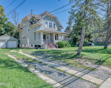 65 Atlantic Avenue - Photo Thumbnail 1