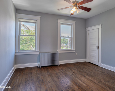 65 Atlantic Avenue - Photo Thumbnail 9