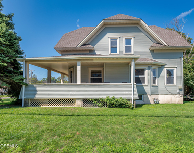 65 Atlantic Avenue - Photo Thumbnail 18
