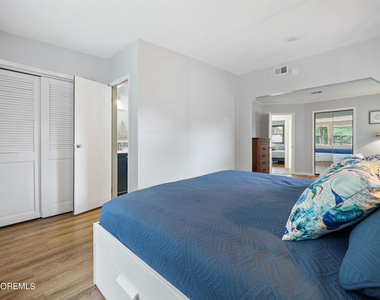 607 Sunrise Boulevard - Photo Thumbnail 4