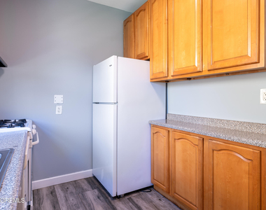 65 Atlantic Avenue - Photo Thumbnail 12