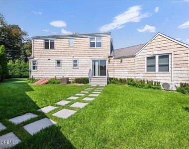 869 Norwood Avenue - Photo Thumbnail 31