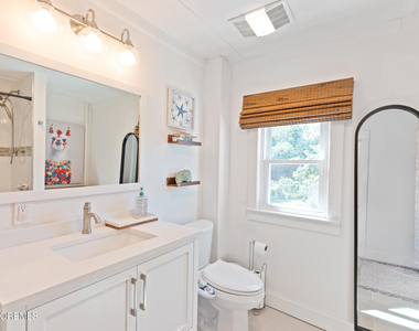 98 Atlantic Avenue - Photo Thumbnail 13