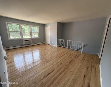 55 Terrace Avenue - Photo Thumbnail 1