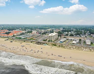 525 Ocean Boulevard - Photo Thumbnail 15