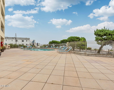 525 Ocean Boulevard - Photo Thumbnail 24