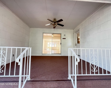 9 Westport Drive - Photo Thumbnail 33