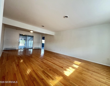 9 Westport Drive - Photo Thumbnail 5